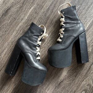 Unif Salem Platform Ankle Boots